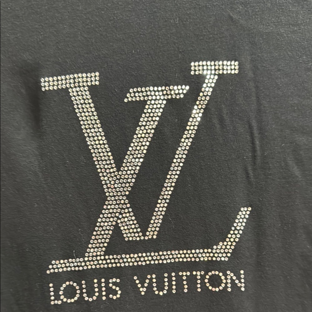 Louis Vuitton.   Black Fitted Long Sleeve T-Shirt - Picture 3 of 8